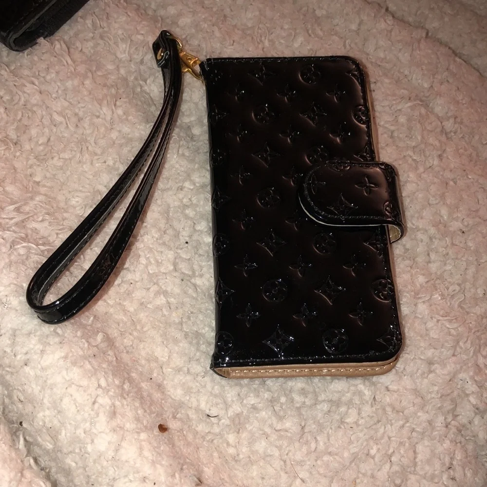 N/A black patent